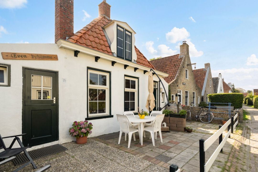 Holiday cottage Even Bykomme  (means 