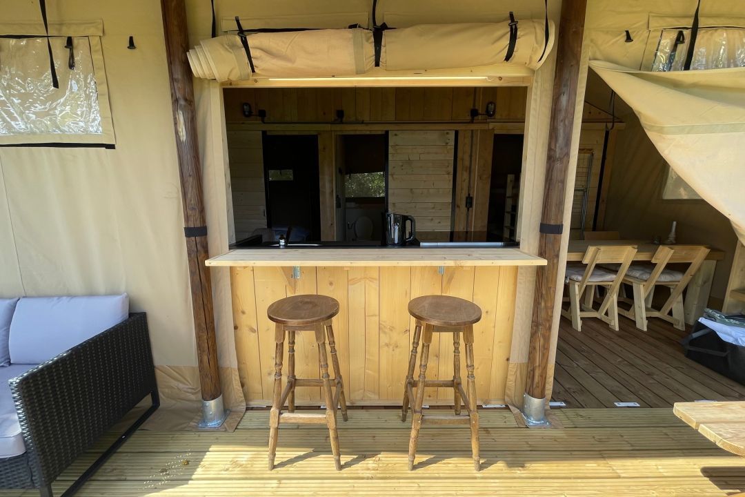 Safari Tent Eive – Modern Glamping Comfort for 4