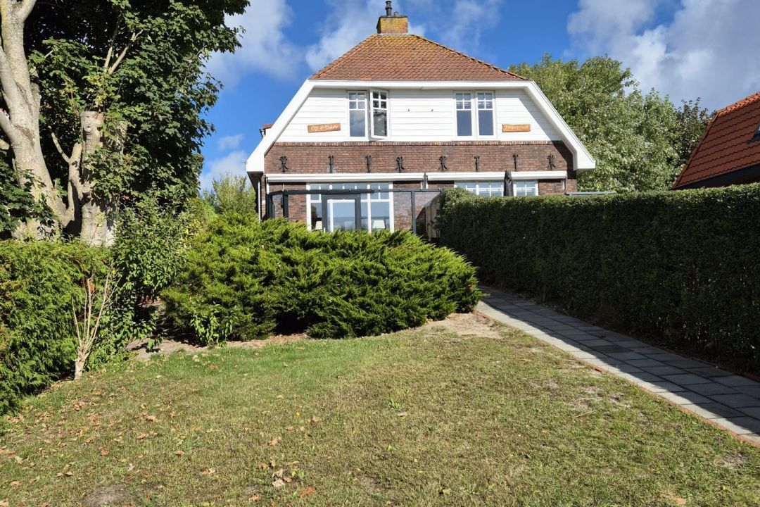 Holiday Home Op é Dûn