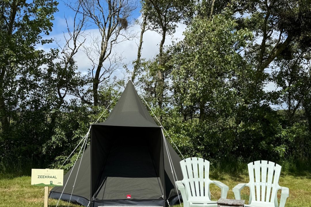 Dune tent Zeekraal at Farm de Oorsprong