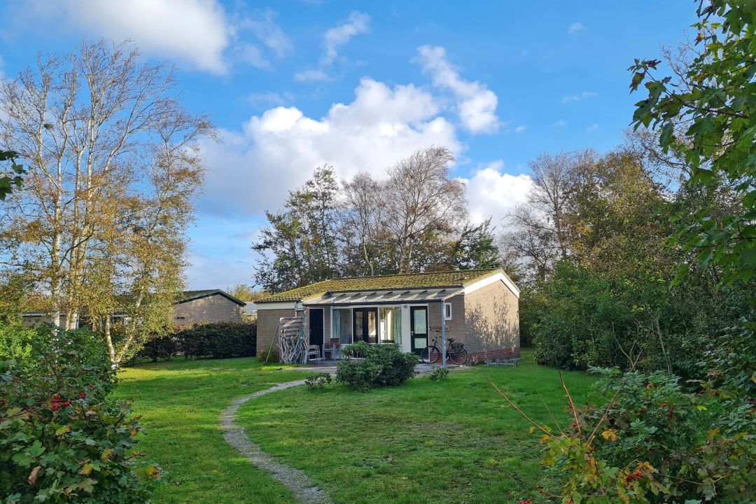 Bungalow Oebele