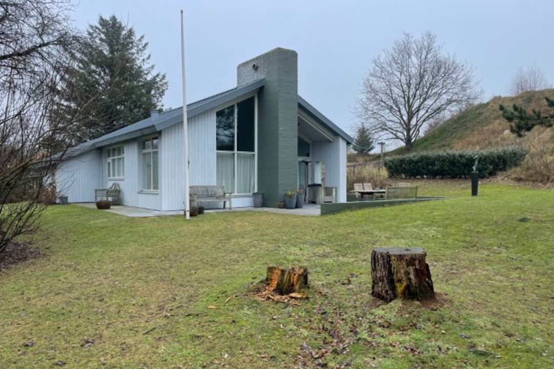 6-person holiday cottage ’t Seepaerd with garden and quiet setting