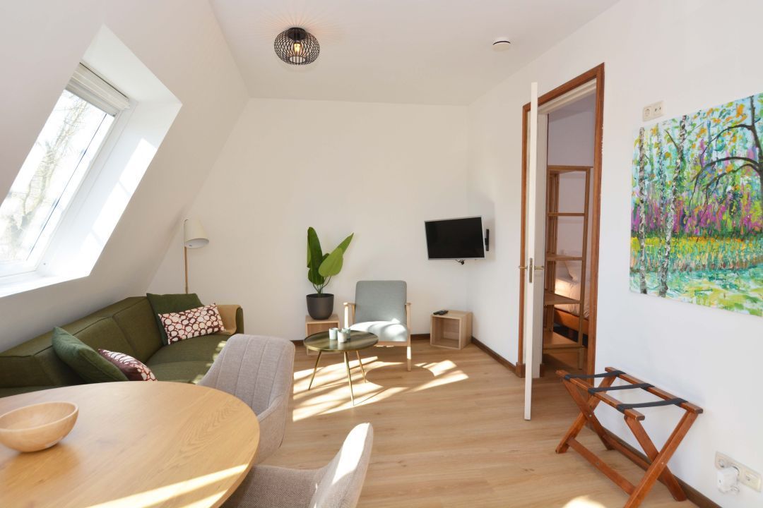 Strandbanck – Bright apartment near the beach & village