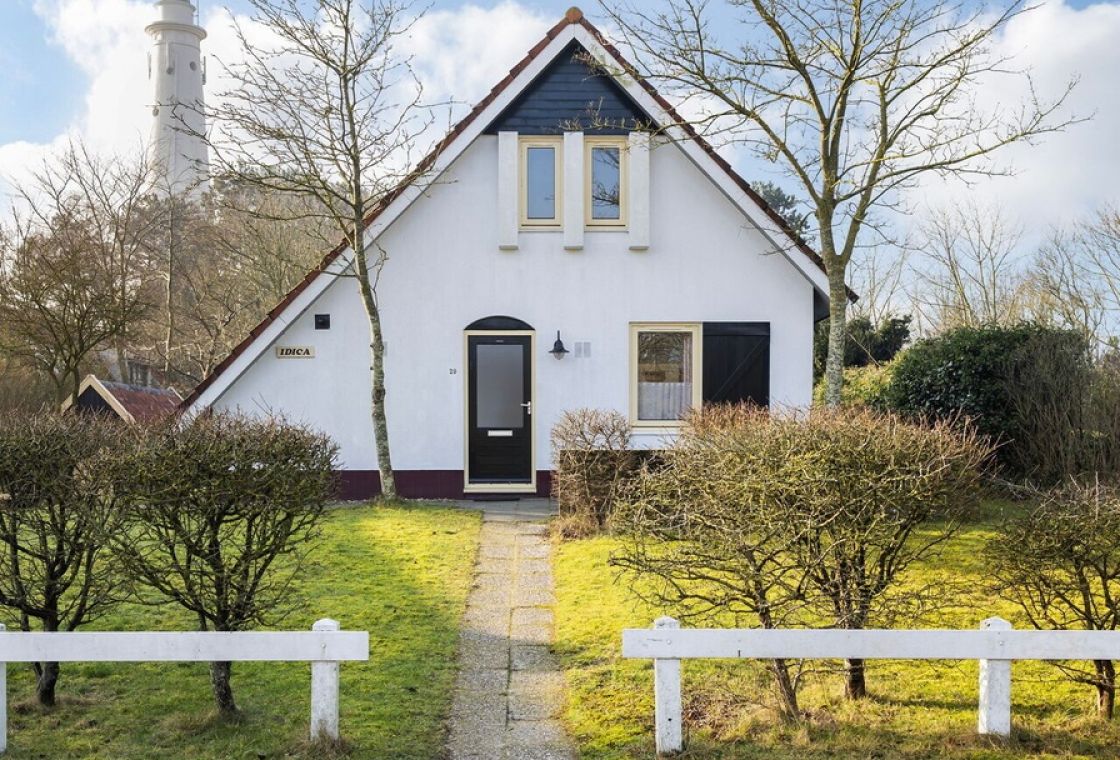 6-person holiday home Idica near beach and village