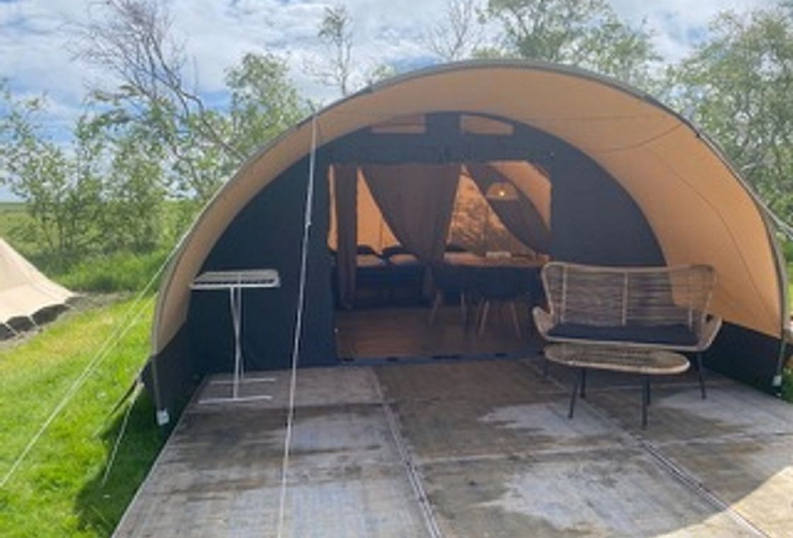 Furnished tents at Holioday farm de Oorsprong